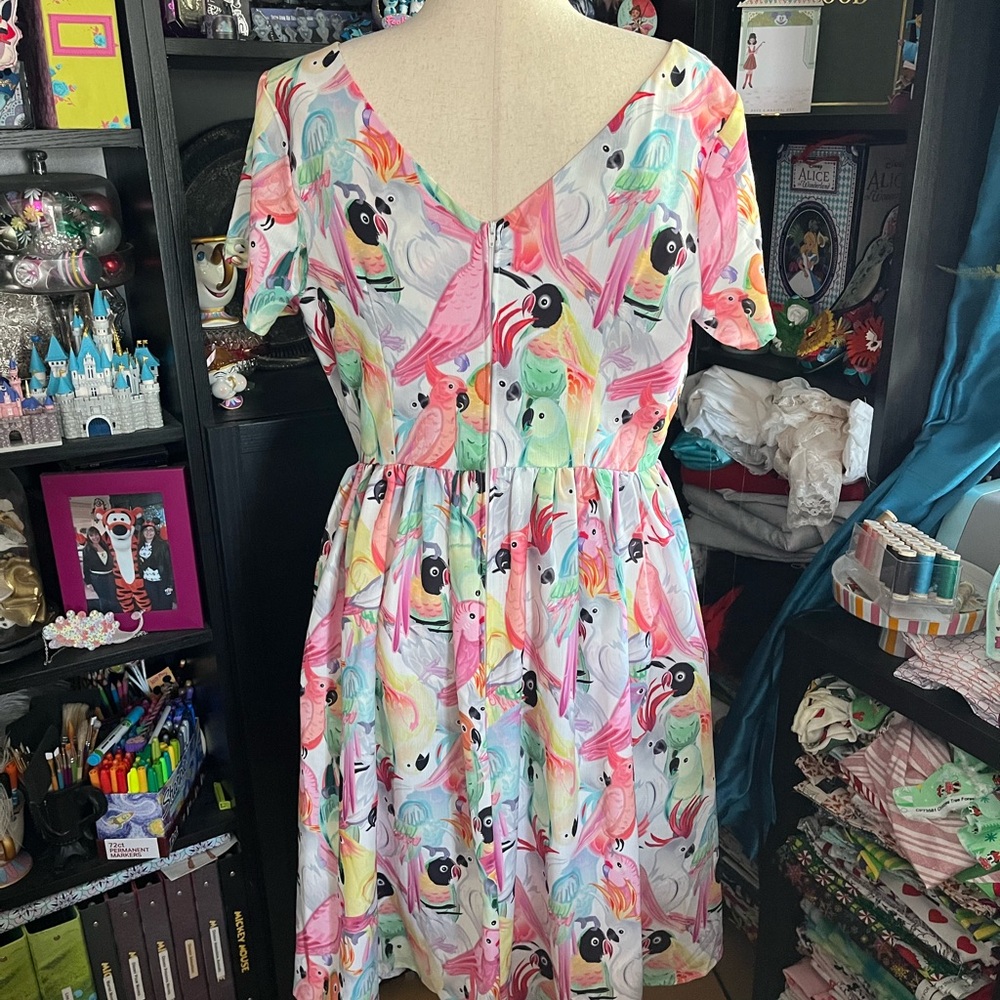 Unique vintage 2xl tropical bird swing dress - Picture 2 of 6